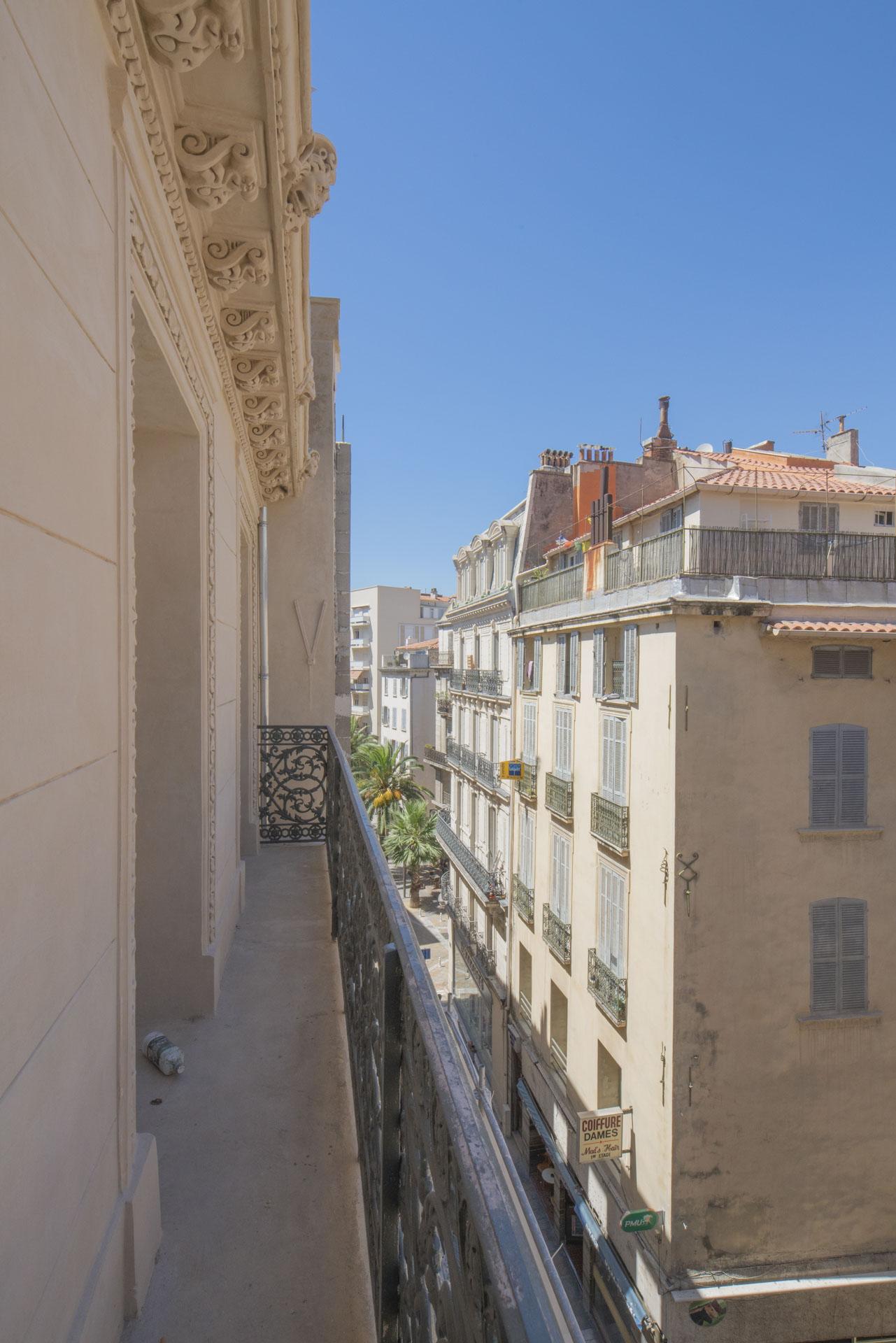 balcon 5/7/9, rue Henri Seillon, 83000 Toulon